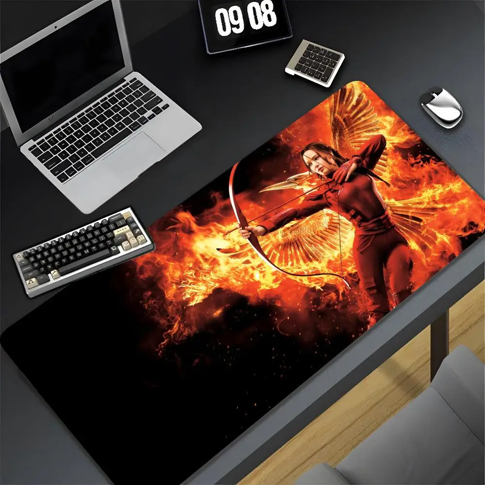 Alfombrilla de ratón XXL para teléfono con película Los juegos del hambre, para gamers, PC, ordenador, otaku, con borde de bloqueo, personalizada, para bricolaje, para portátil, escritorio