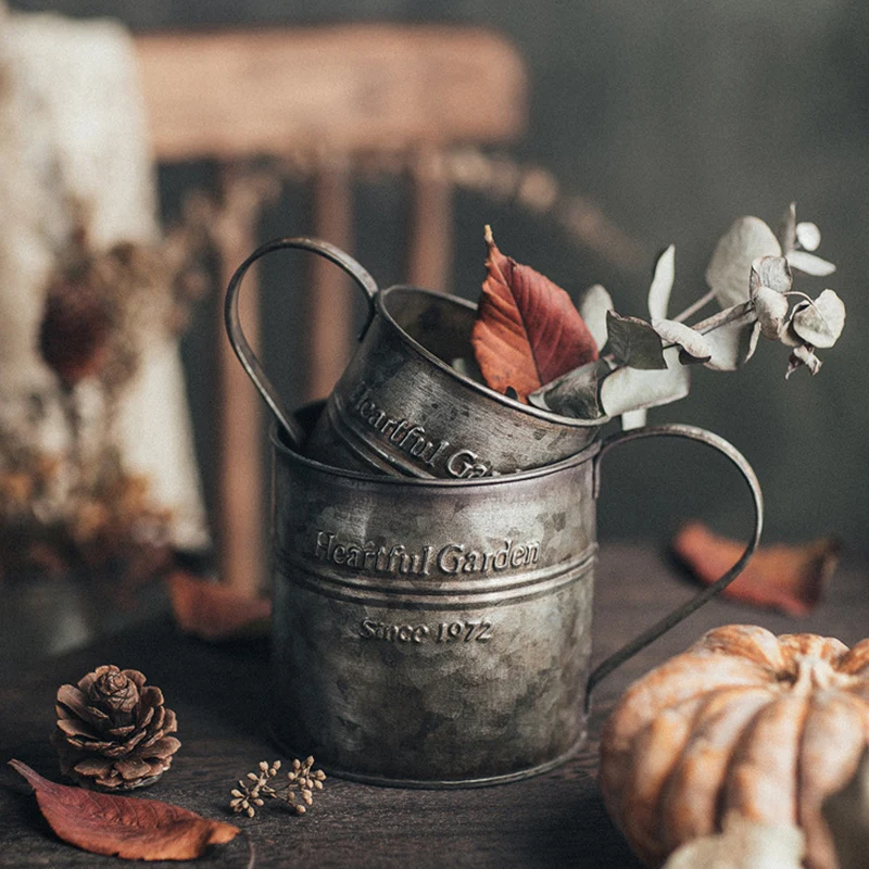 Retro Handle Cup Vase Drinkware Wrought Iron Flower Bucket Vintage English Printing Home Decor Gourmet Photography Props 2