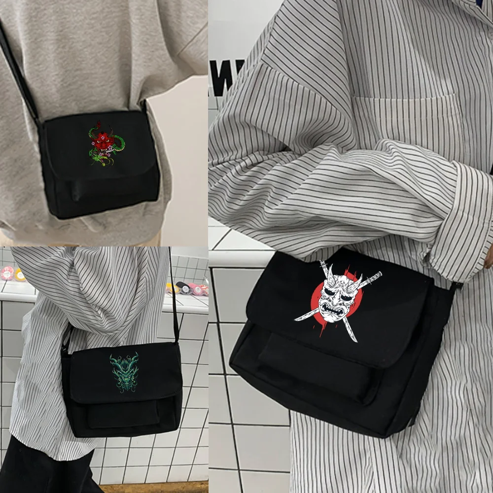 

Canvas Shoulder Messenger Bag Monster Series Crossbody Bags New Casual Wild Large Capacity Diagonal Pack Version Phone Key Wrap