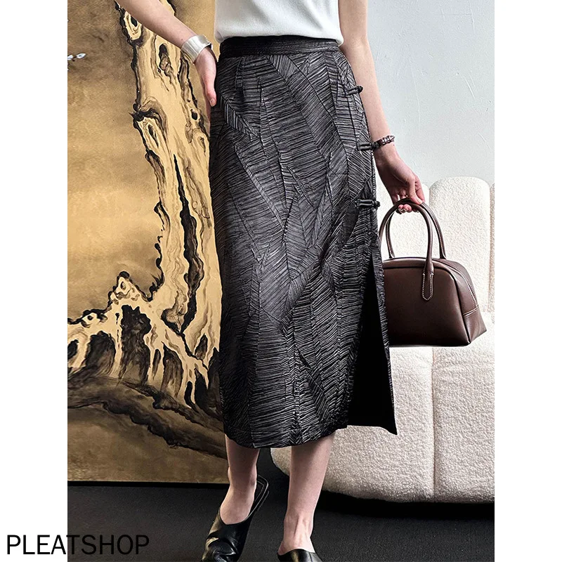 

New Chinese Style Retro Black Buckle Design Skirt for Women Spring Pleated High Waist Skirt Women Clothing Faldas Ropa De Mujer