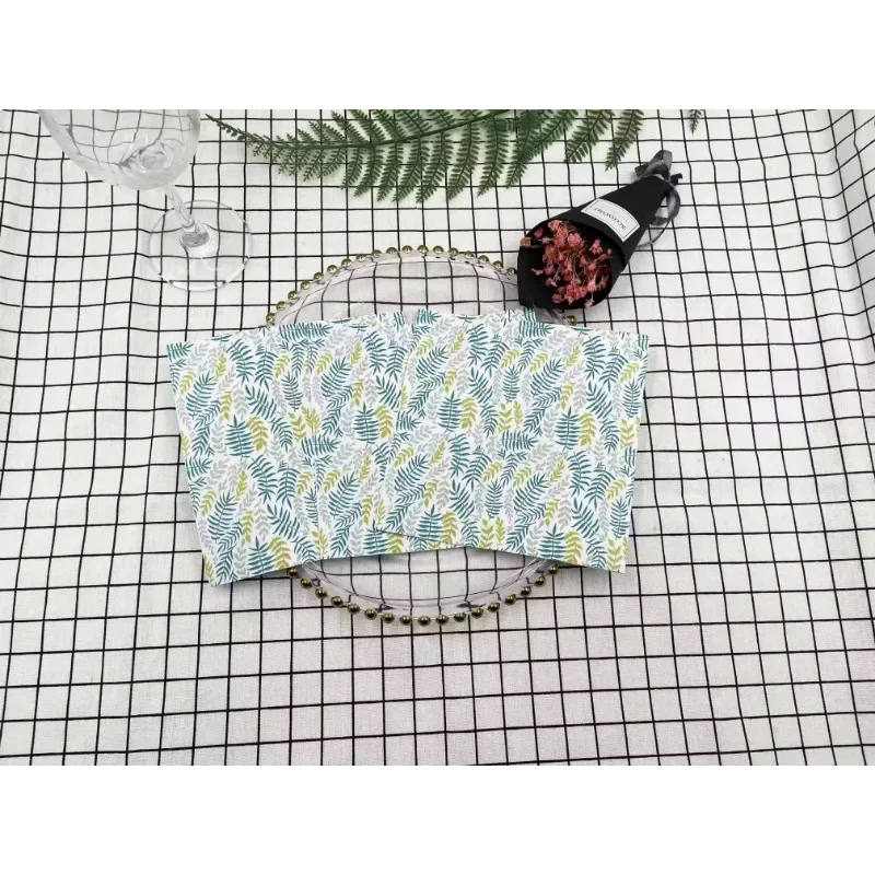 20pcs/pac Colorful Printed Napkins 2 Layer Leaf Flower Paper Party Wedding Folding Disposable Wine Glass Placemats 2 Ply 33*33cm