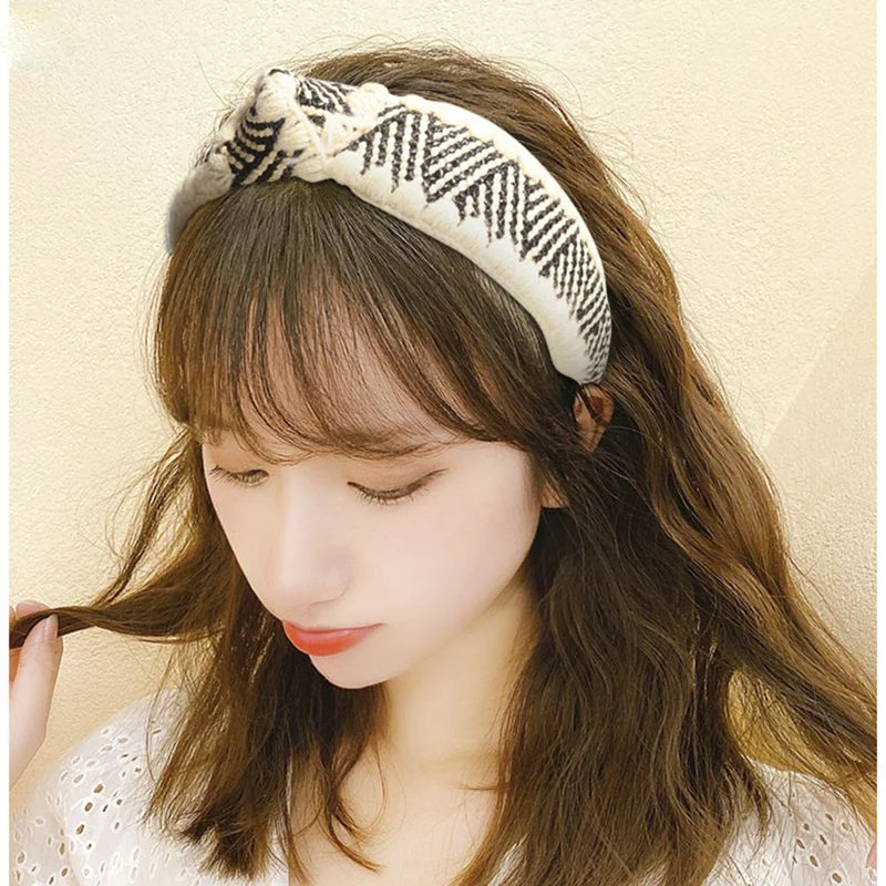 

Winter Woolen Headbands Beige Coffee Black White Brown Hairbands for Women Hair Accessories Girls Fashion Daily Headwear