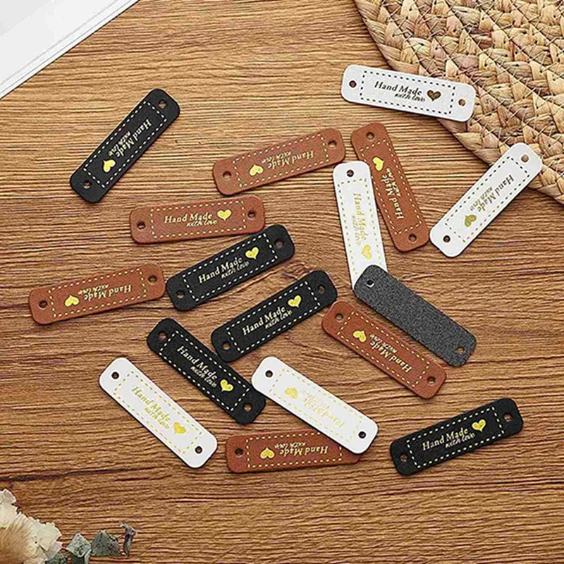 180Pcs Handmade PU Leather Tags Faux Leather Sew On Labels Embellishment Knit Accessories With Holes For DIY Crafts