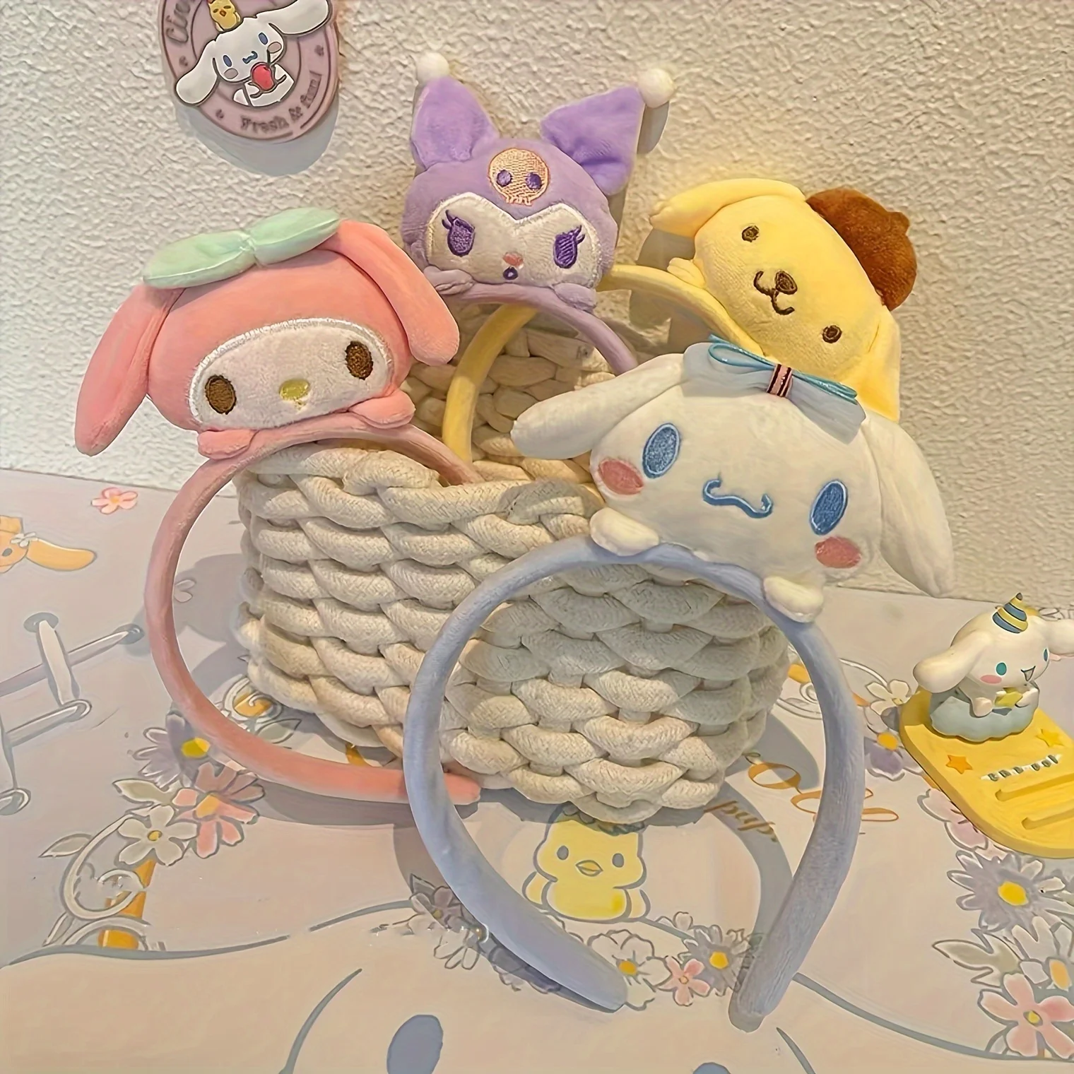 

1 шт., декоративная повязка на голову с милым персонажем Sanrio, милая музыкальная повязка Kuromi Cinnamoroll, декоративная повязка на голову для женщин и девочек