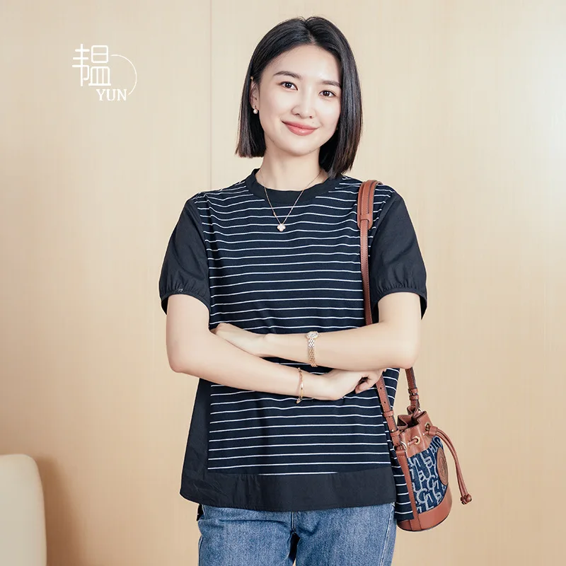 

Женская футболка с коротким рукавом, в полоску