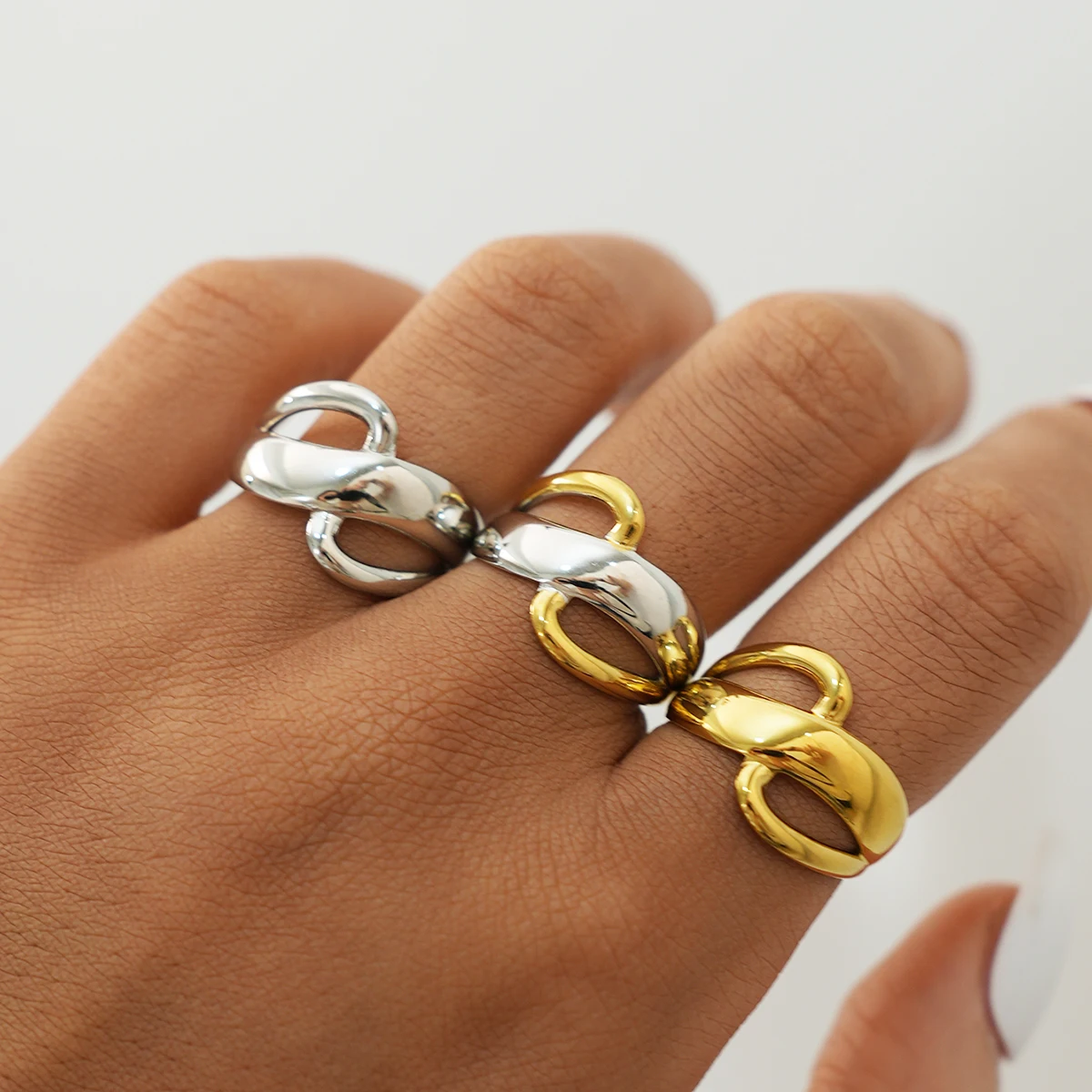 Unregelmäßige Colorblock-Linien, geometrische Ringe aus Edelstahl für Frauen, schlicht, stilvoll, Fingerschmuck, Geschenk, wasserfester Schmuck
