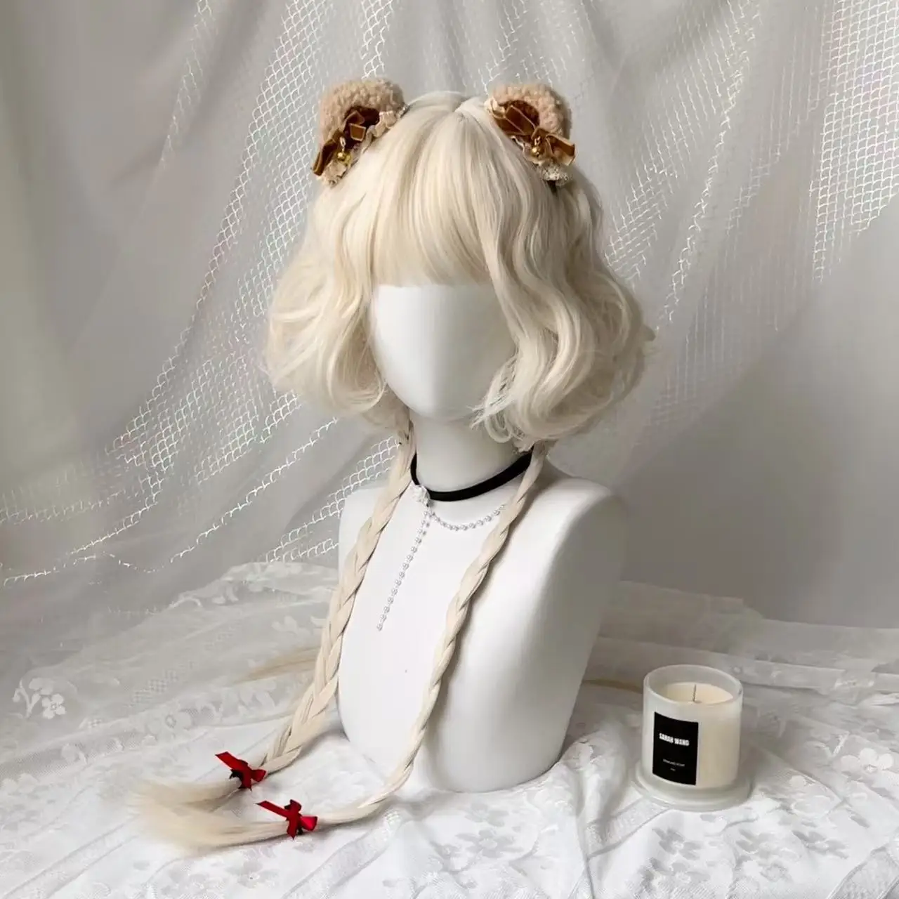 White Chocolate Wig for Women Sweetheart French Curly Jellyfish Headband Wigs High Temperature Fibers Synthetic Cosplay Wigs