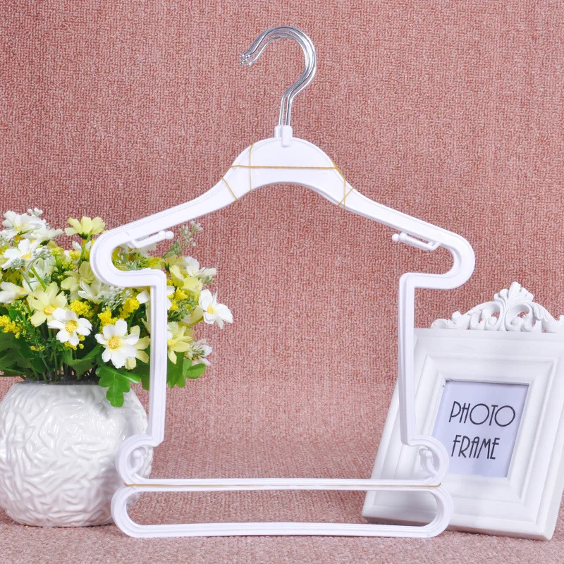 Kub 5 Pink Kids Plastic Adjustable Clothes Hangers(Child Clothing Hanger)