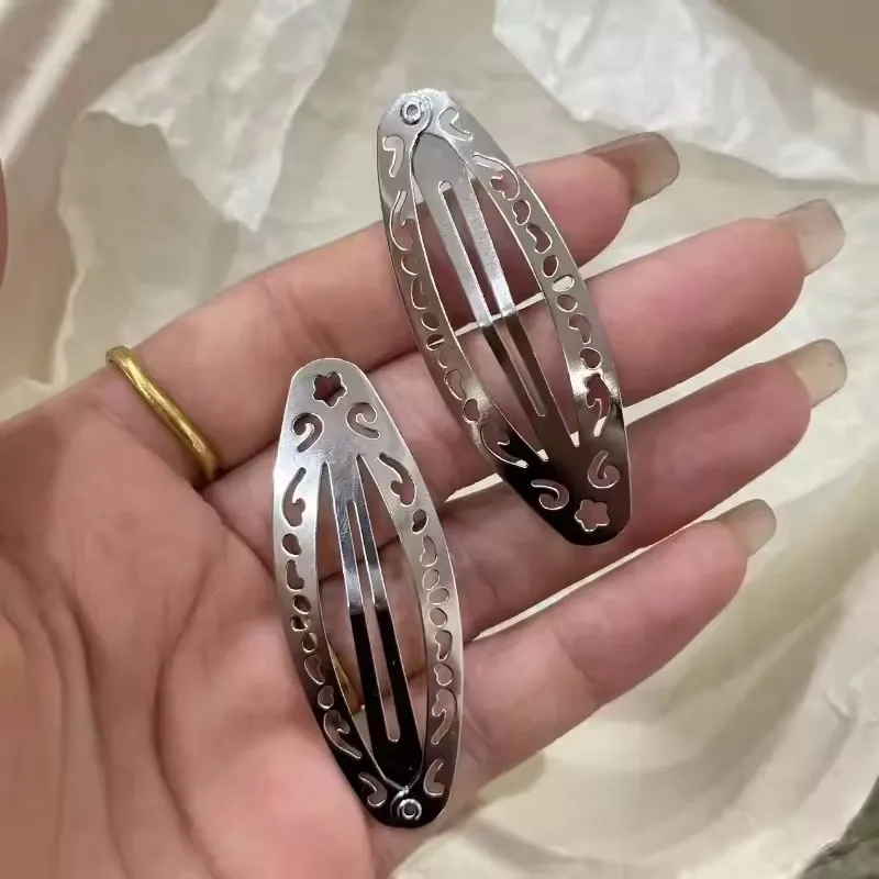 Vintage Hollowed Out Pattern Hair Clips Y2