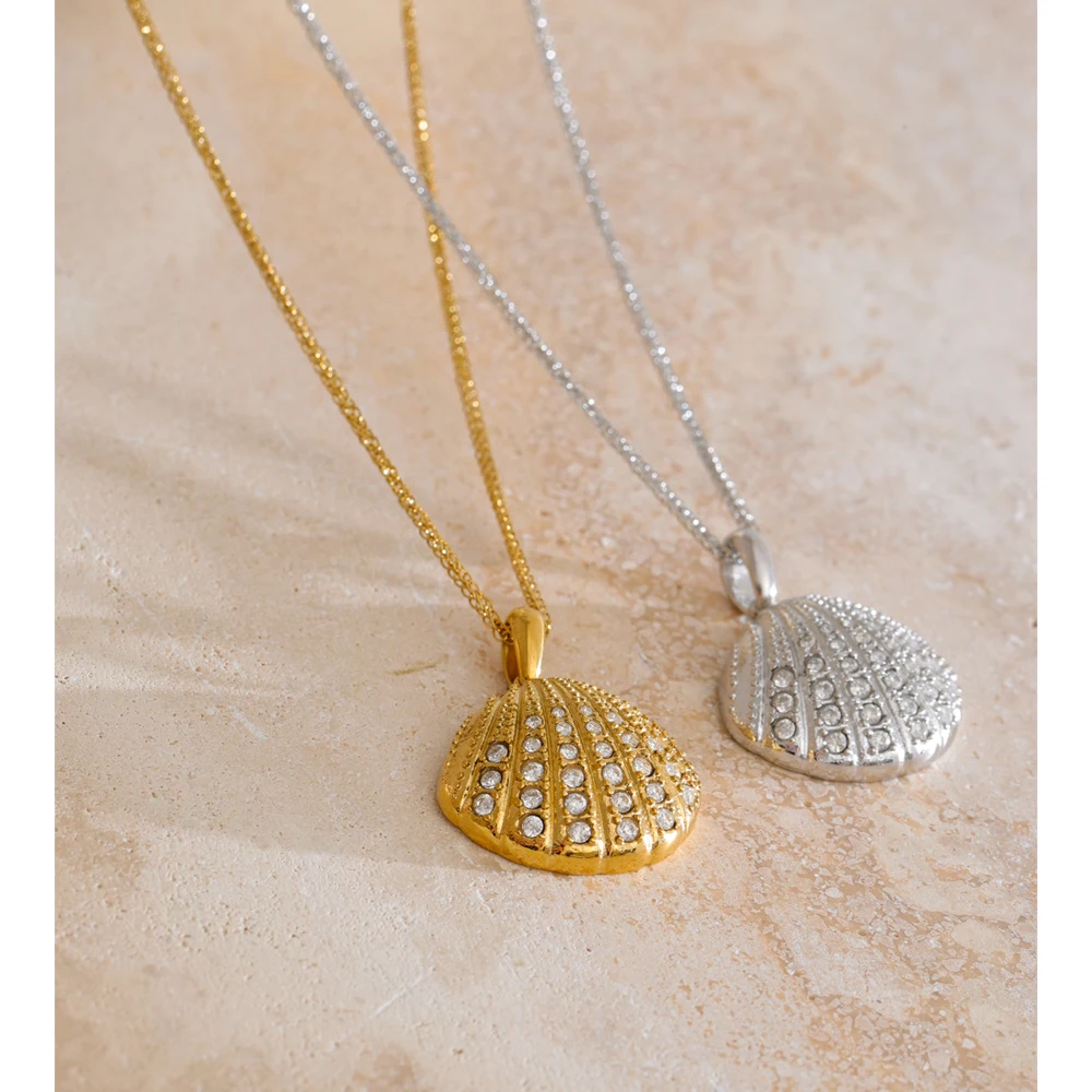 Ocean Inlaid Cubic Zirconia Shell Exquisite Pendant Stainless Steel Jewelry