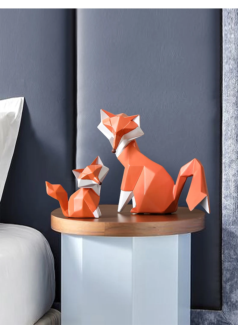 Creative Geometric Fox Statue