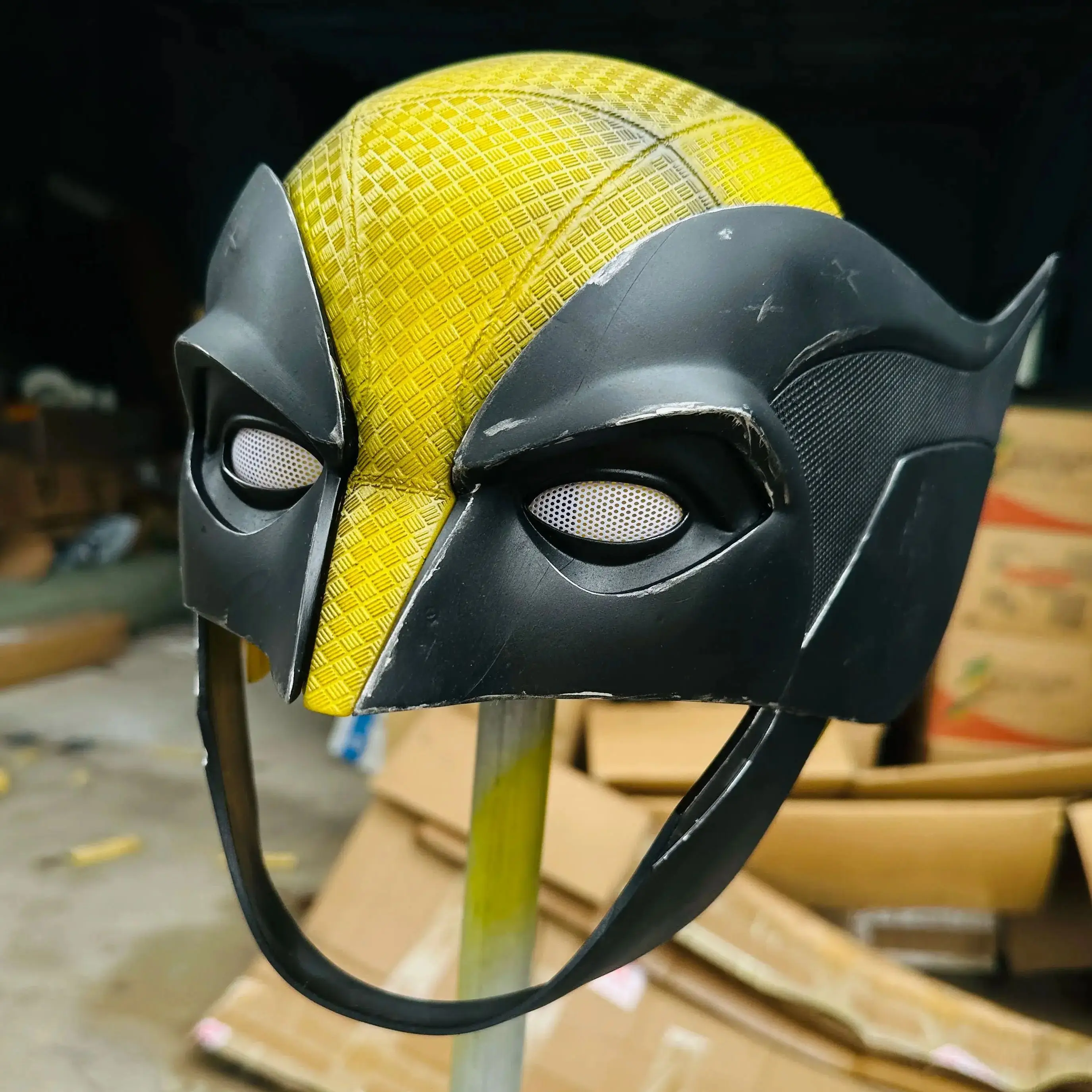 【ウルヴァリン】新品 ヘルメット マスク コスプレ 変身マスク 被り物 ウルヴァリン】新品 ヘルメット マスク コスプレ 変身マスク