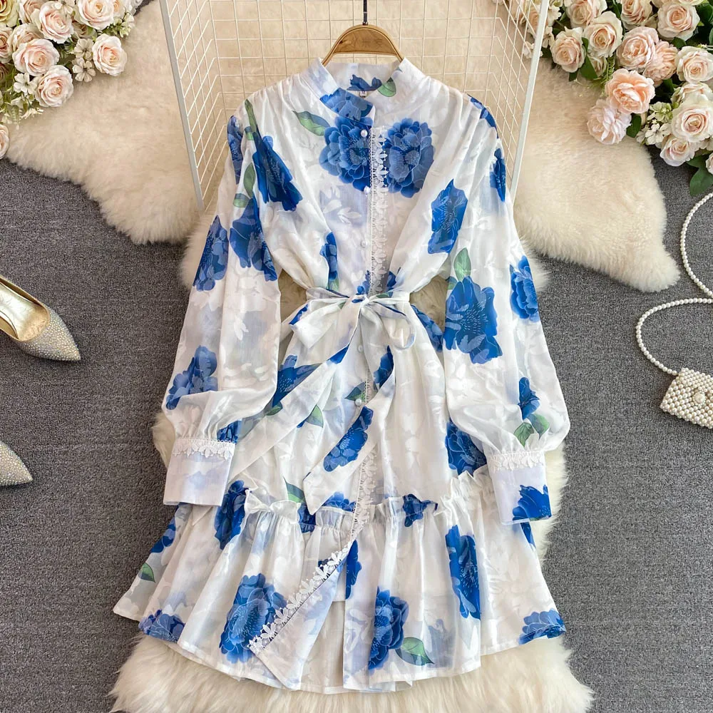 

Autumn New Fashion High-end Light Luxury Temperament Stand-up Collar Lantern Sleeves Print Waist Slim A-line Dress