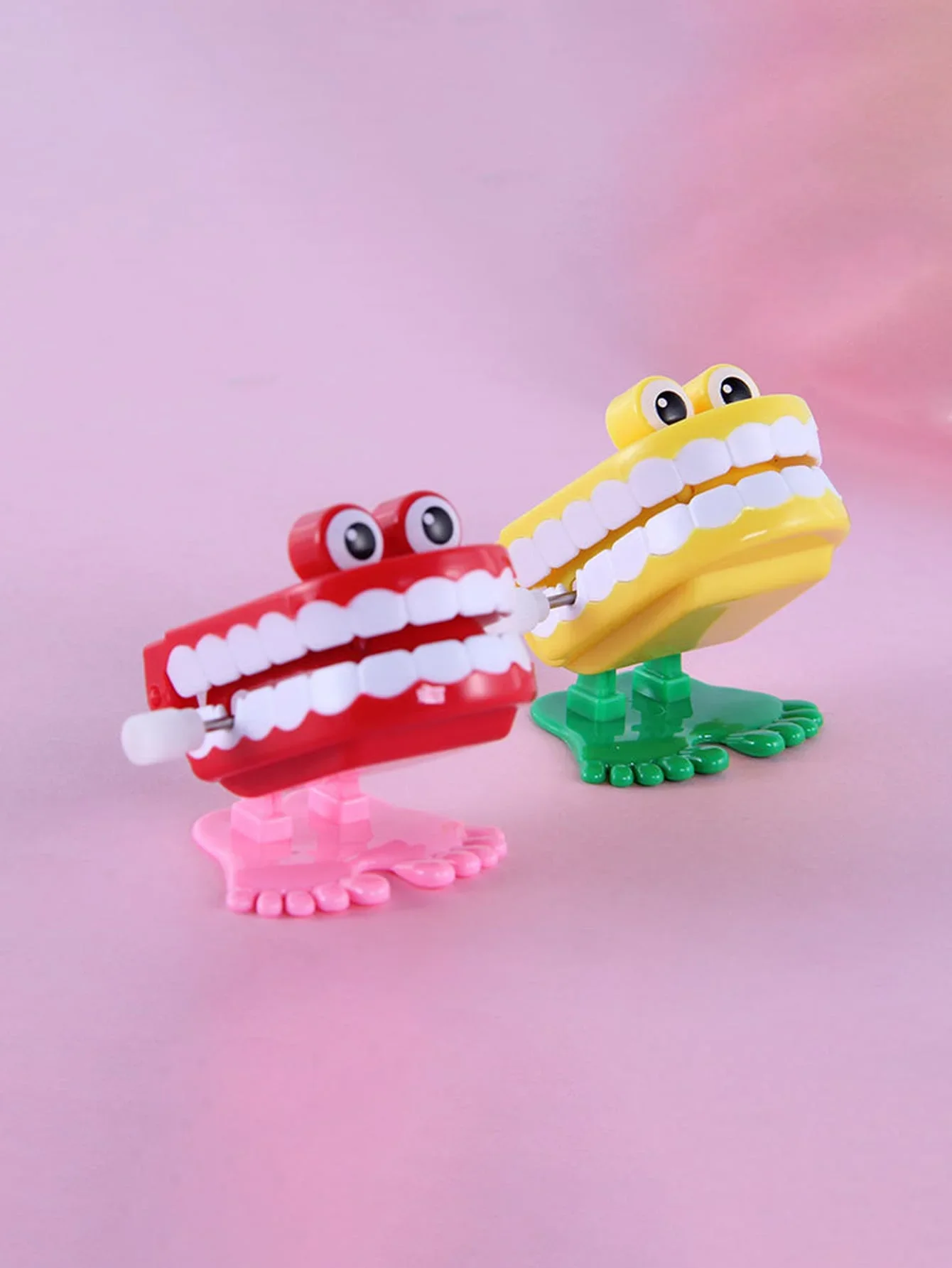 1pc-Dental Wind-up Toy Walking Tooth
