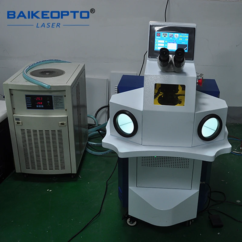 Hot Selling Best Price Portable Laser 200W YAG Spot Jewelry Laser Welding Machine 3