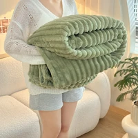 Winter Warm Blankets Fluffy Blanket for Bedroom Comfortable Blankets Soft Bed Covers Solid Color Autumn Bedspread Bed Suppiles 5