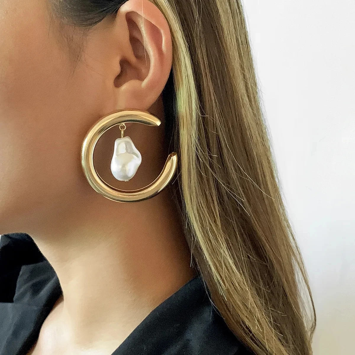 AENSOA Trendy Big Open Round Drop Earrings for Women Exaggerated Punk Gold Color Circle Metal Earring Party Wedding Jewelry