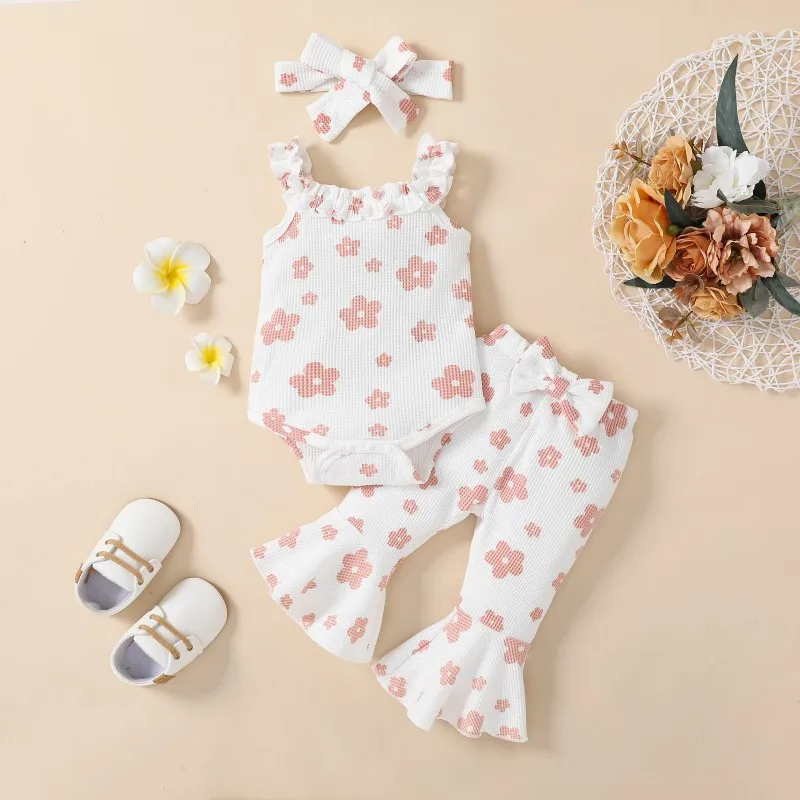 

Baby Girl's Flower-Patterned Sleeveless Bodysuit, Flared Trousers, and Headband Combo - Stylish 3-Piece Set (0-18 Months)