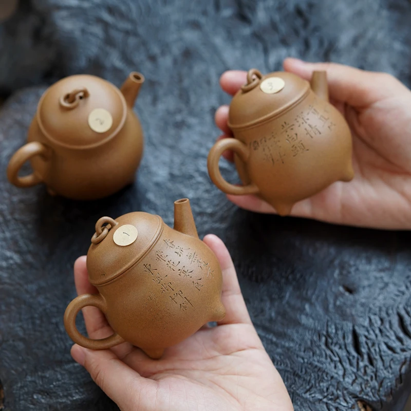 

Zen Yuantang Yixing Handmade Purple Clay Pot Kung Fu Teapot Sketch Pot Raw Ore Old Yellow Segment Mud Three-Legged Stove Tripod