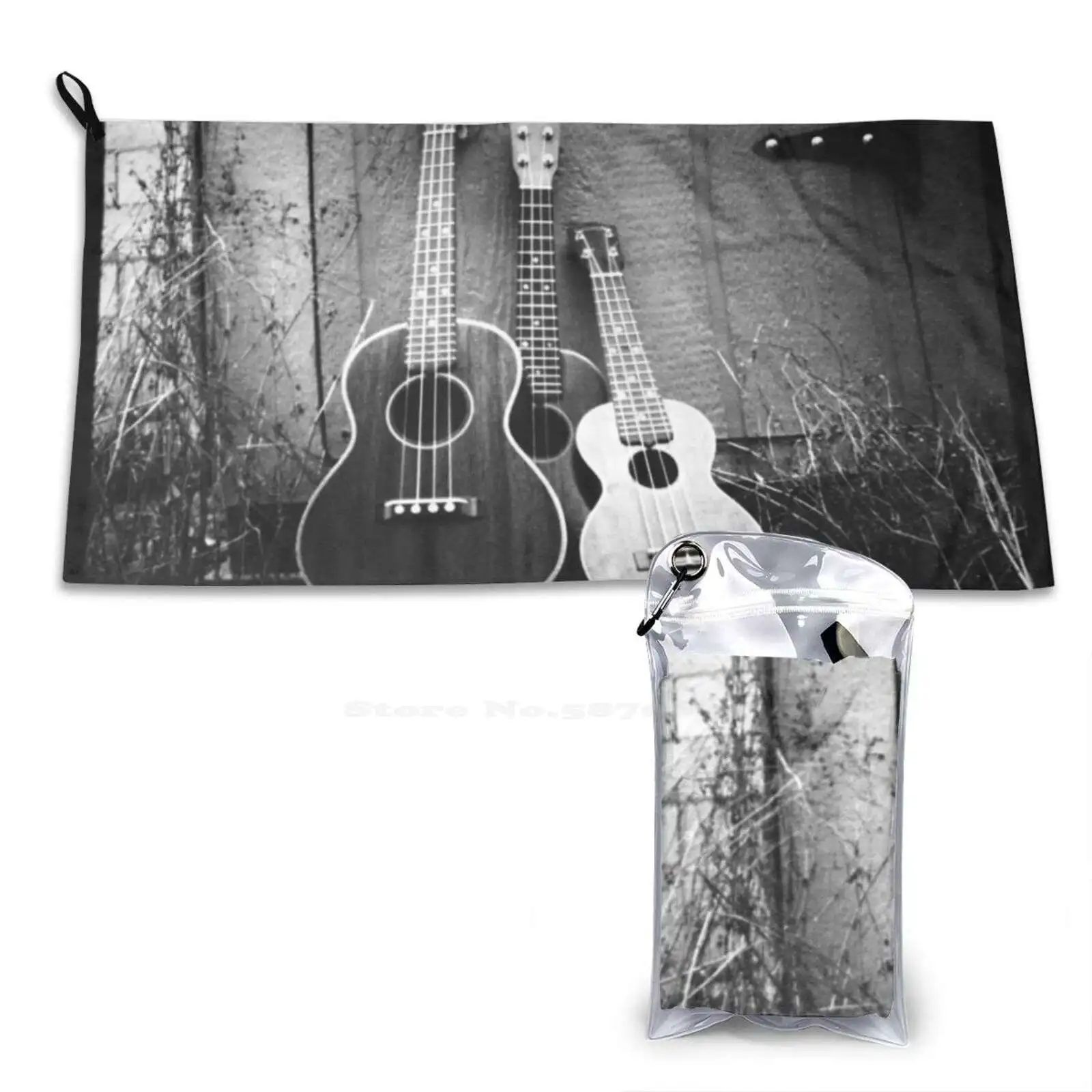 Ritratto Di Famiglia Asciugamano Da Bagno Morbido E Confortevole All'Aperto Diana Mini Lomografia B W 35Mm Pellicola Per Chitarra Ukulele