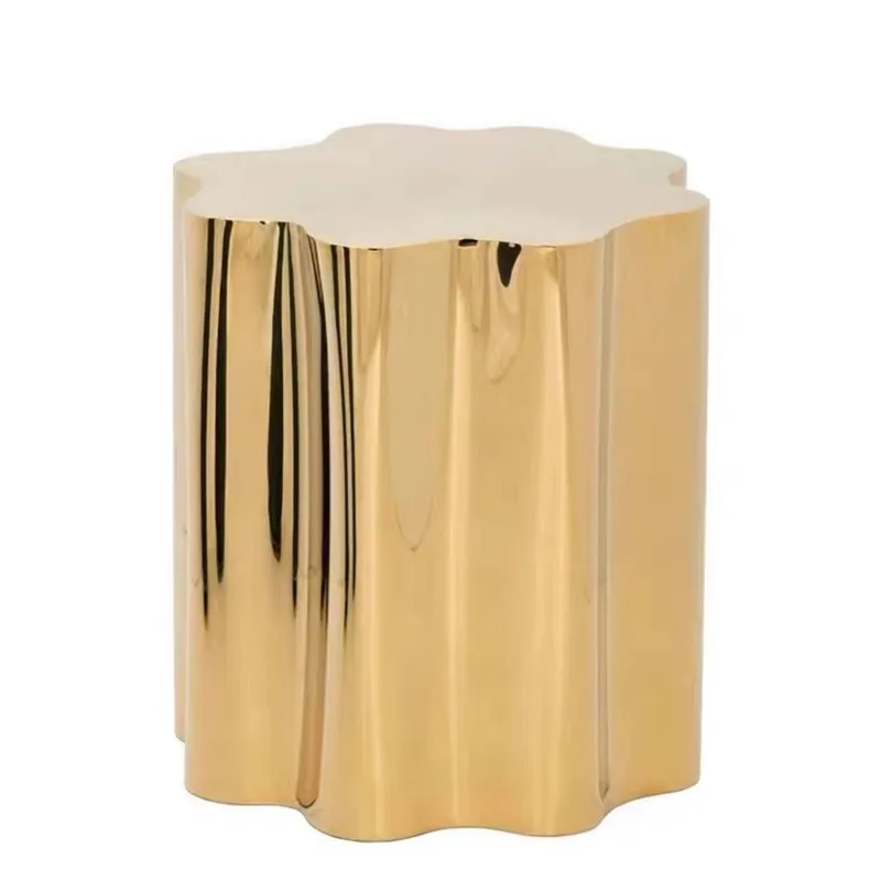 

Italian light luxury wind stainless steel special shape tea table minimalist new design round brushed gold sofa end table