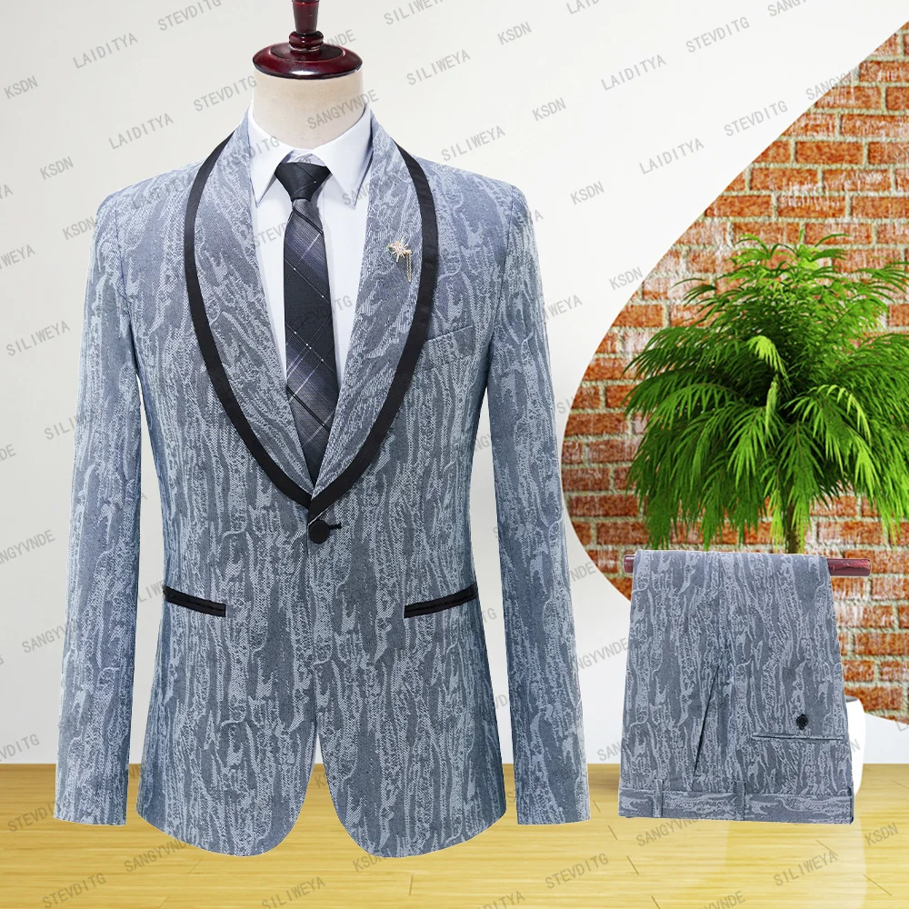 

2023 New Light Denim Blue Jacquard Pattern Men's Wedding Suits Gentlemen Tuxedo Peaked Lapel 2 piece Jacket Slim Pant