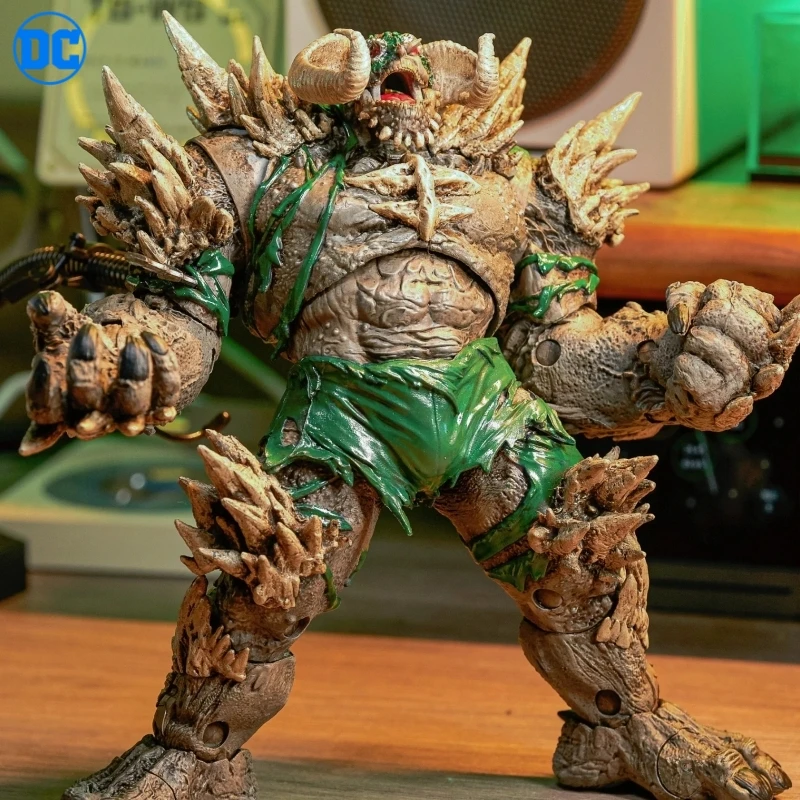 

7/10 Inch Original Mcfarlane Toys Anime Superman Vs Doomsday Figure Action Figurine Gold Label Dc Multiverse Movable Model Doll