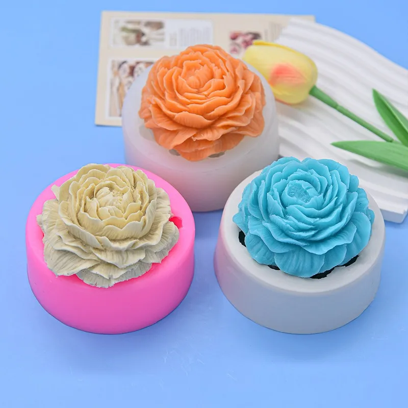 Stampo a forma di fiore in ottone taglia ravioli con espulsore