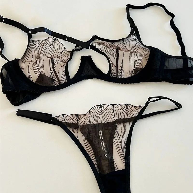 258sexy Embroidered Lace Bras French Style Ultra-thin Bandeau Ins Large Chest Appears Small Bra Suit For Women