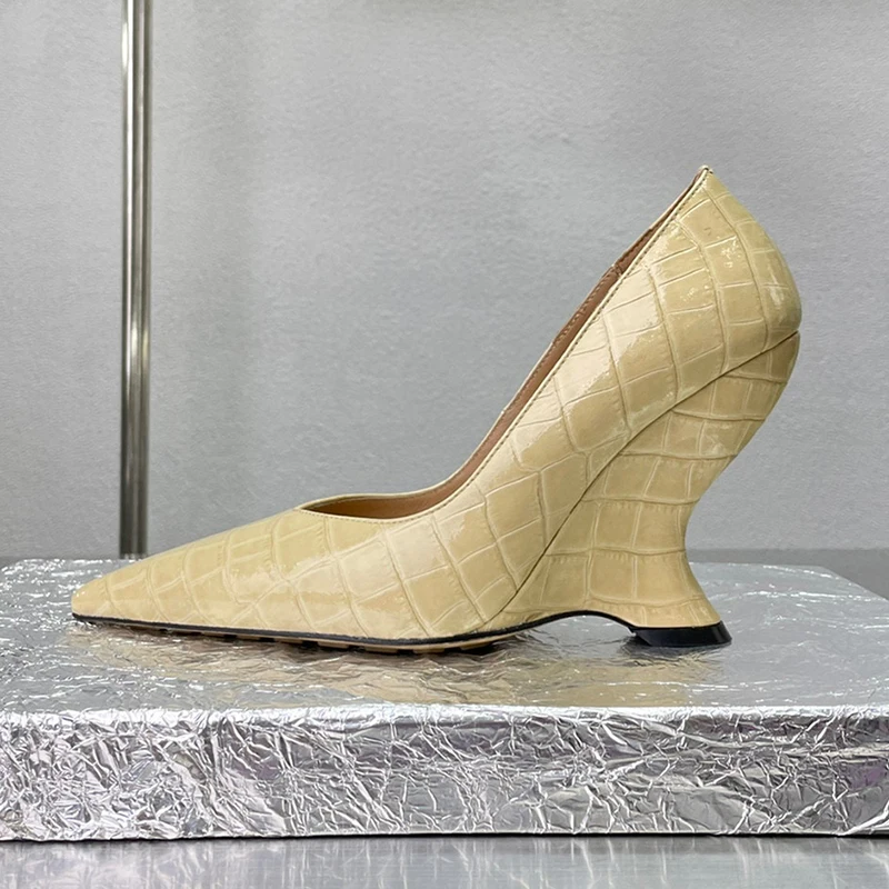 

Summer New Female Super High Heels Shallow Mouth Design Banquet Ladies Pumps Personality Pointed Toe Wedges Single Shoes