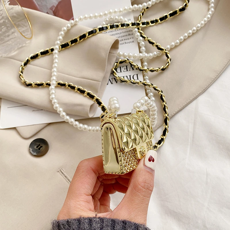 Modische Metallschultern für Damen, hochwertige Umhängetasche, Designer-Bekleidungszubehör, Umhängetasche, niedlicher Mini-Diamant_voghion.com