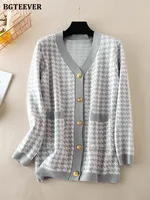 metal button gray