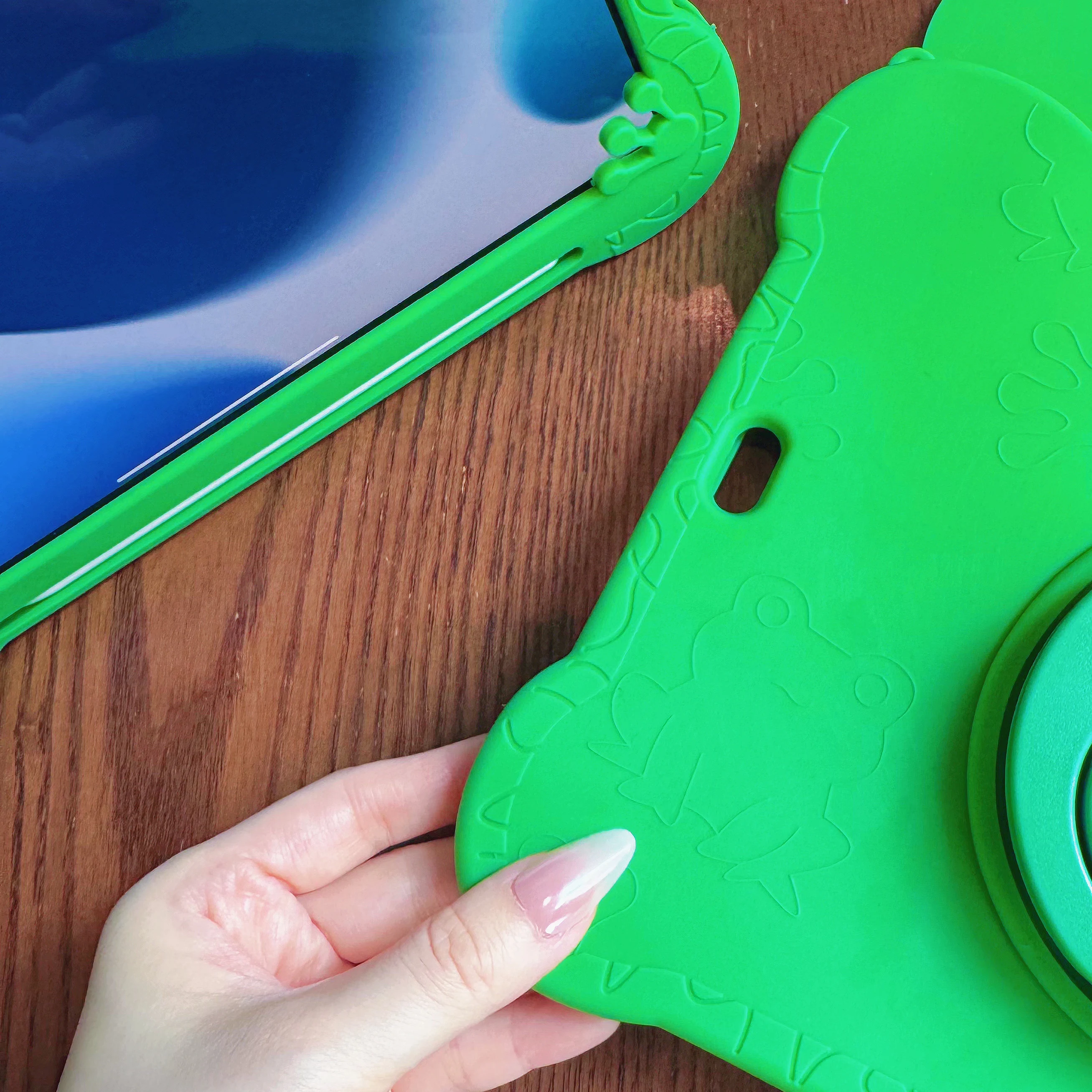 3D Cartoon Frog Tablet Case with Soft Silicone Cover