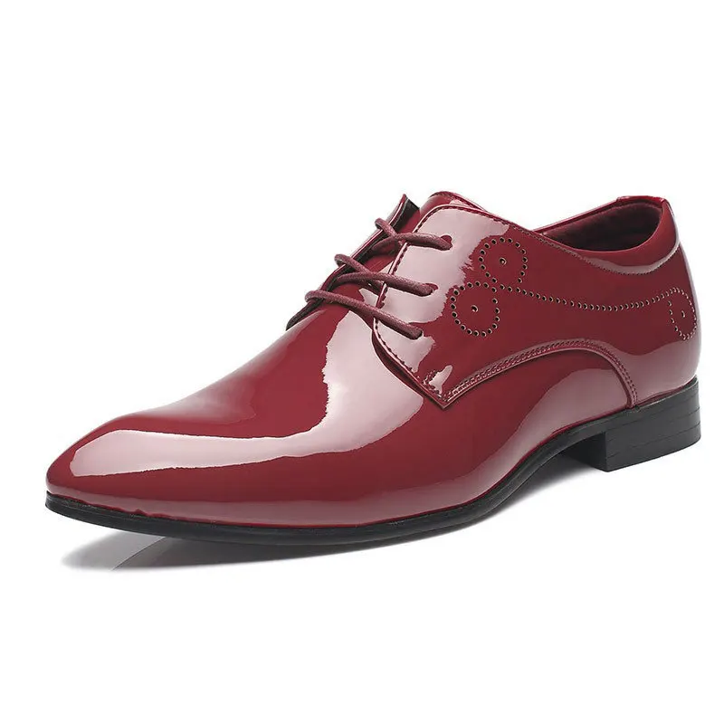 Men's Classic Retro Brogue Shoes Patent Leather Mens Lace-Up Dress Business Office Shoes Men Party Wedding Oxfords Sizes 38-48