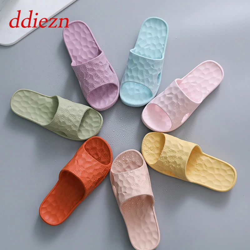 

2023 Ladies Beach Slides Comfortable Shoes Female Antislip Thicken Slipper Home Soft Sole Shoes Summer Women Bathroom Slippers