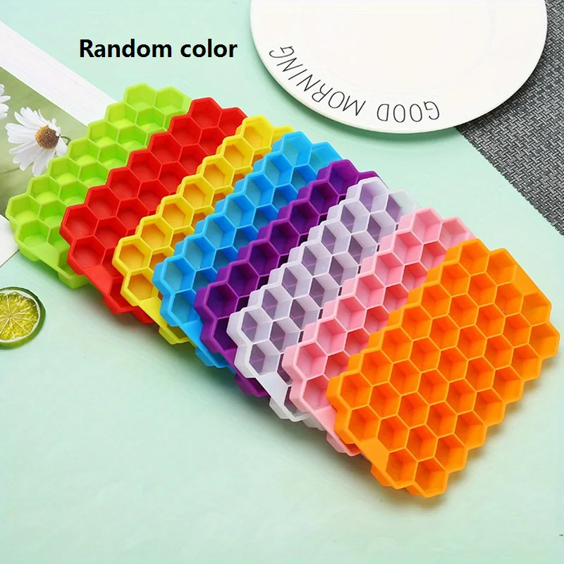 37Cavity Ice Cube Mold Reusable Silicone Ice Cube Mold Free Ice Cream Maker with Lids Popsicle Mold Ice Cube Trays Random