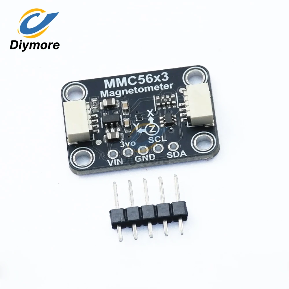 Gros plan sur le capteur magnétique MMC5603 et ses connexions STEMMA QT et Qwiic pour une intégration facile dans un drone.