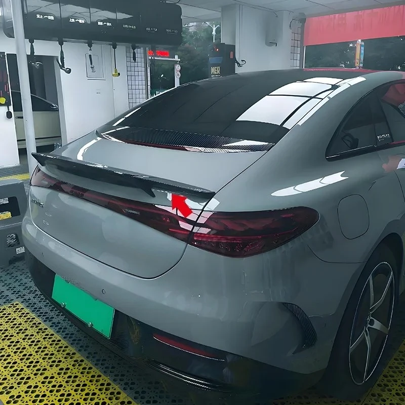 For EQE Benz EQE53 Real Dry Carbon Fiber trunk rear spoiler Wing sedan modification Trim Body Kits Corner Tail Gemodificeerde