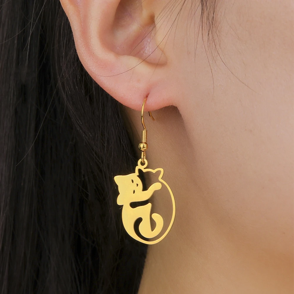 2325-3c597e.jpg Hugging Cat Earrings