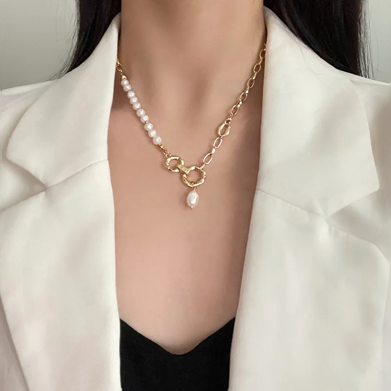 

European and American Popular Light Luxury Baroque Natural Pearl Necklace Fashion Ladies Temperament Necklace Temperament