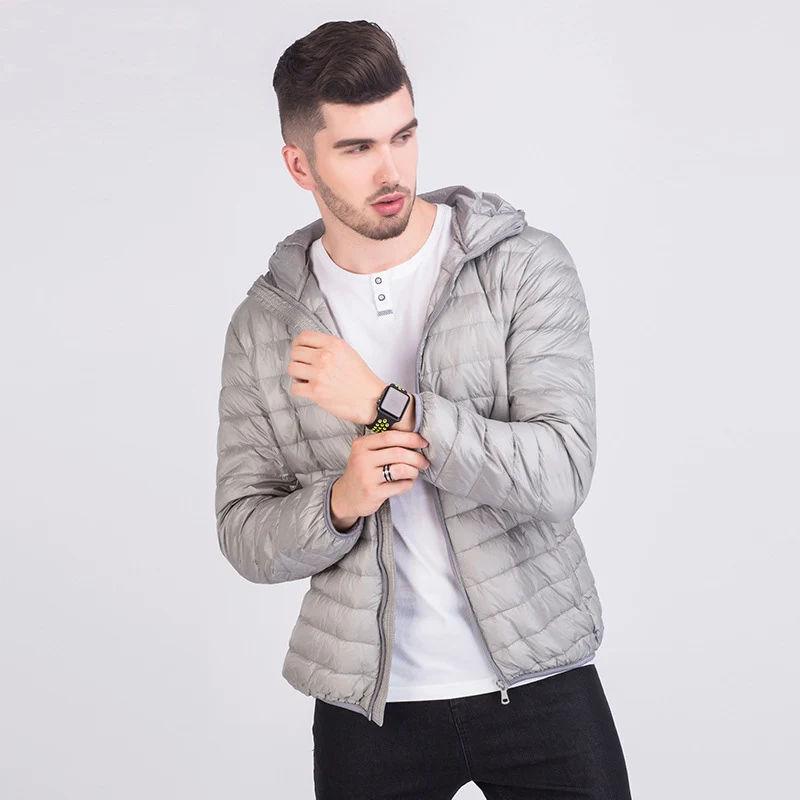 Mens Fashion Winter Jackets Ultra Light Windproof Hooded White Duck Down Coats Casual Autumn Portable Puffer Jackets Warm Parkas