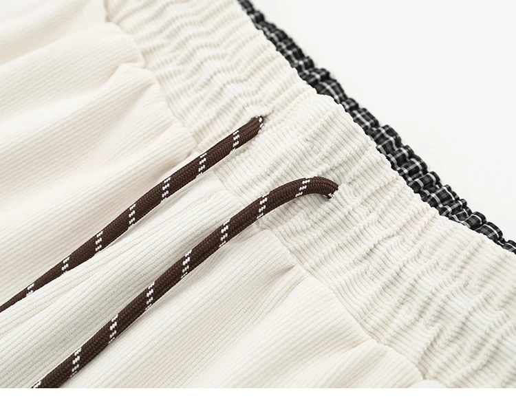 Minimal Corduroy Drawstring Shorts S0f320517c332435aa4a2303ae12a4768K