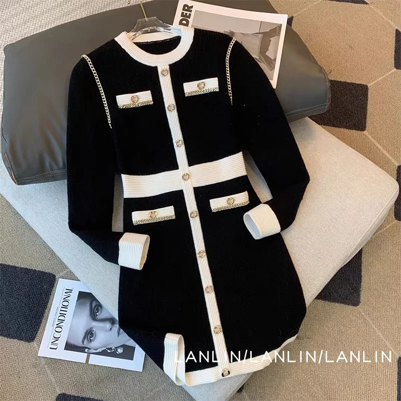 

Женское трикотажное платье-свитер во французском стиле