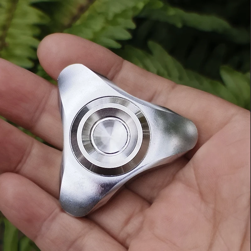 

Fidget Spinner EDC Stainless Steel Small Triangular Finger Fingertip Spinner Office Decompression Artifact Adult Metal Toy