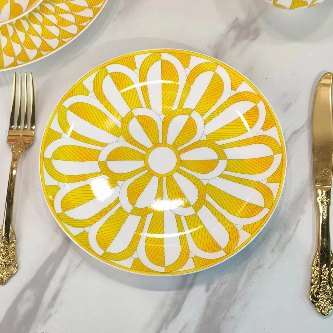 

New Arrival In 2022 Sun Dinner Plate Bone China Cup Saucer Rice Bowl Spoon Dessert Bread Plate Five Luxury Home Decor Gifts New