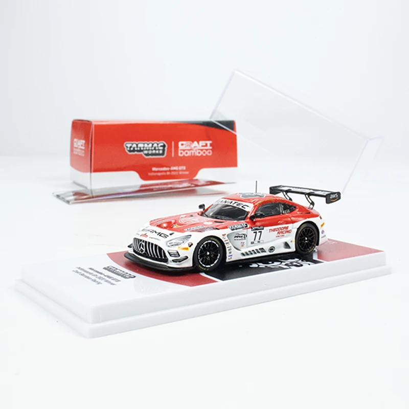 

Tarmac Works 1:64 Model Car GT3 Special Packaging W/Story Booklet 2022 Winner