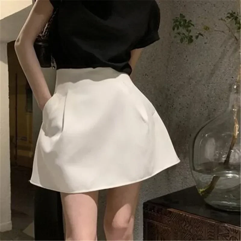 Sexy High Waist Wild Faldas Jupe Short Puffy Pocket Black Skirts for Women Y2k White Casual Suit Skirt Work Style Chic big eye wild animals style retractable badge reel for nurse