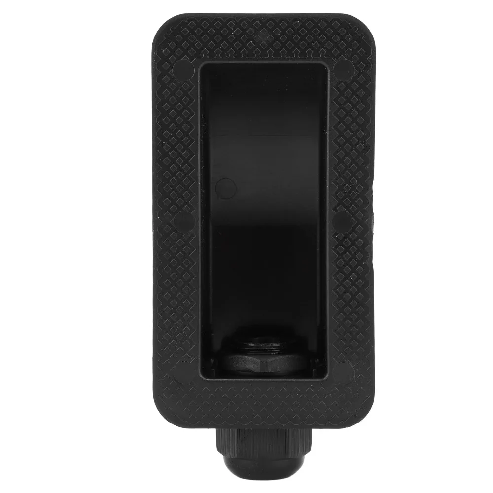 Black ABS Solar Cable Entry Gland M20x1.5 IP68 Rated