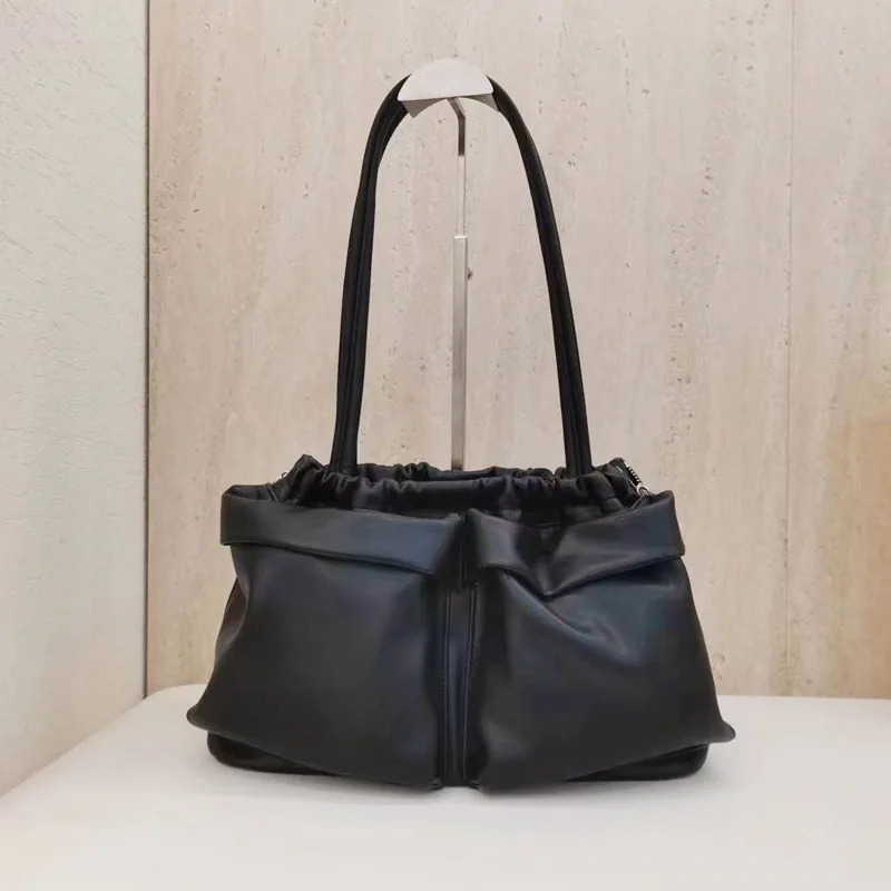 

Fashionable And Versatile Street Style Dark Double Pocket Women's Large Capacity Soft Leather Shoulder Bag Armpit Dag