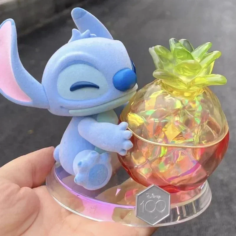 

Disney Blind Box Anniversary Series Happy Embrace Theme Storage Tank Anime Figure Decor Caja Ciega Mystery Box Toy